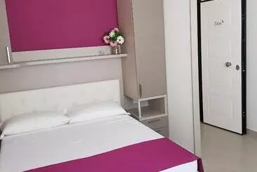 ペンション Eden Room