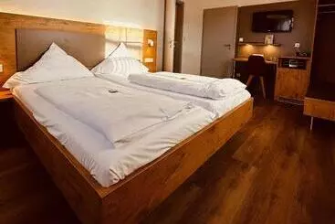 ホテル Und Wirtshaus Löwen