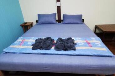 پانسیون Chanida Home