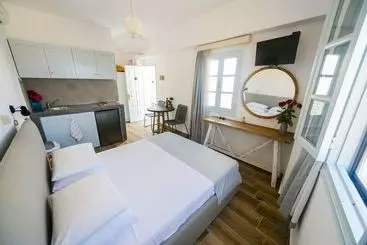 Hotel St. Paul's Bay Studios