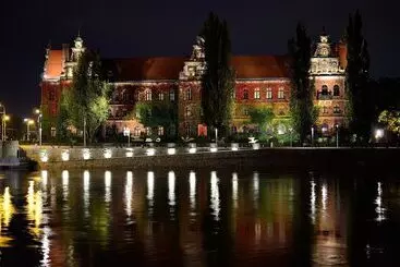 Hotel Wenderedu Business Center