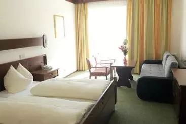 פנסיון Gasthof Pontiller