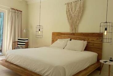 آپارتمانهای توریستها Naïma Luxury Home, Cottage & Apartment Rentals