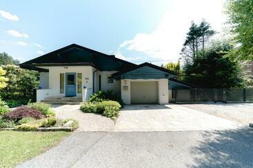 דירות לתיירים Ferienhaus Karawankenblick Velden