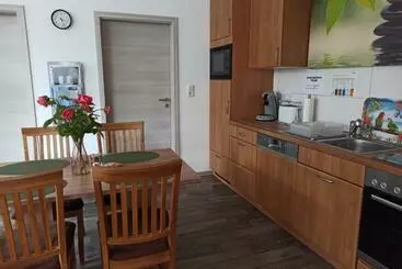 Turistihuoneistot Ferienwohnung Am Vareler Hafen/ Nordsee