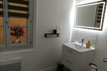 Turistlejligheder Le Jeu De Paume   T2 In The City Center!