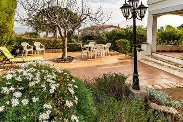 ツーリストアパートメント Port De La Selva 94 Apartamento Con Amplio Jardín