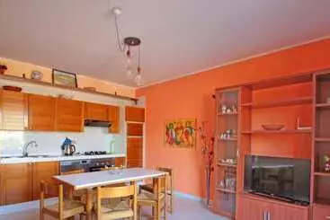Tourist flats Villetta Santa Lucia Con Patio E Giardino By Wonderful Italy