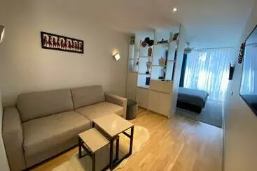 آپارتمان‌های توریست‌ها Blue Lagoon Apartment In Palanga