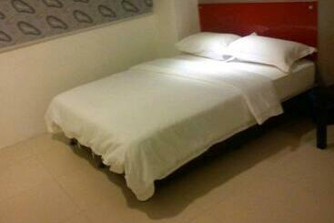 Жильё для туристов The Converted