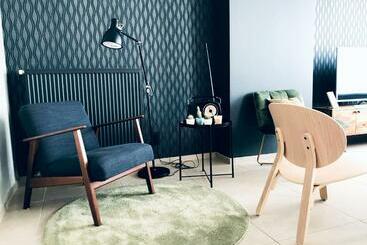 דירות לתיירים Maison Remy