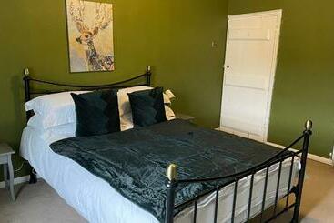 شقق خاصة سياحية Holmside Cottage