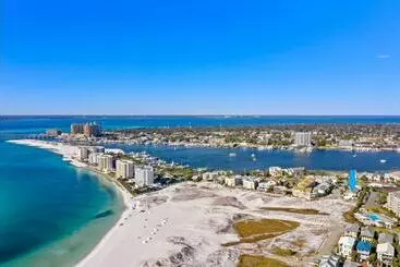 آپارتمان‌های توریست‌ها Beach Side Destin Retreat