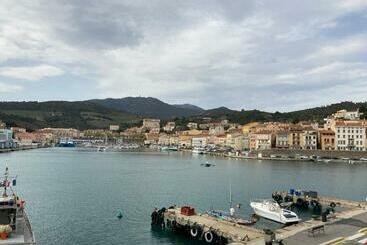 관광객 아파트 Appartement Plein Sud