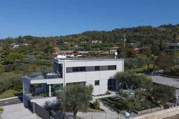 דירות לתיירים Inoltre Suite