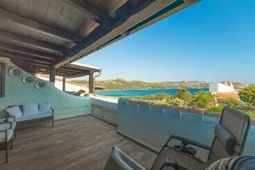 Жильё для туристов La Terrazza Sul Mare