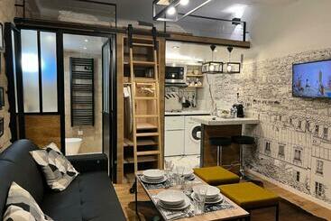 ツーリストアパートメント Loft Jaures