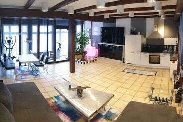 شقق خاصة سياحية Altstadthaus Neubert