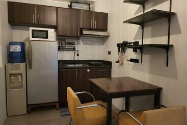 Apartamente turistice Cozy Space For 5@bgc Across Shopping, Resto, Etc