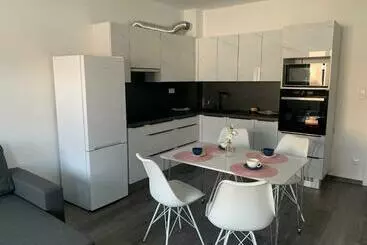 آپارتمان‌های توریست‌ها Soukromý Byt 2+kk S Balkónem A Parkováním