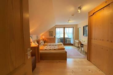 Apartamentos turísticos Ferienwohnung Oberstaufenblick