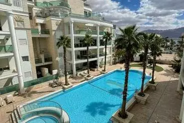 آپارتمان‌های توریست‌ها Family Pearl Eilat