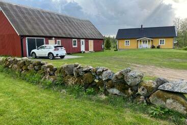 דירות לתיירים Skog Fegen Nära Ullared