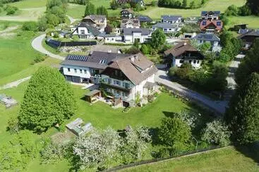 Turistihuoneistot Apartment Berg & Naturliebe