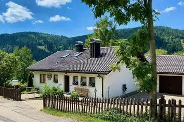 Turistihuoneistot Haus Tanneck