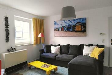 游客公寓 Usedoms Kleines Ostseeglück #1 In Peenemünde Bis 4 Personen, Zuganreise Möglich