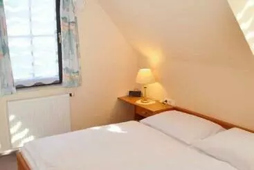 ツーリストアパートメント Apartmenthaus Spreewaldperle