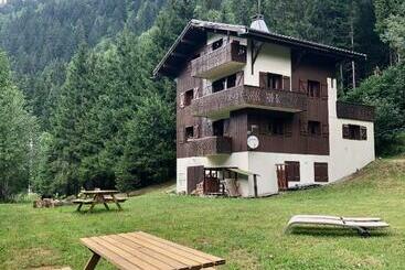 Apartamenty turystyczne Chalet Rivière Du Bon Nant Location Ski Rando Montagne En Haute Savoie