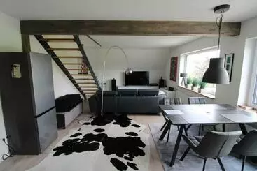 ツーリストアパートメント Maisonette Wohnung Oststraße 37