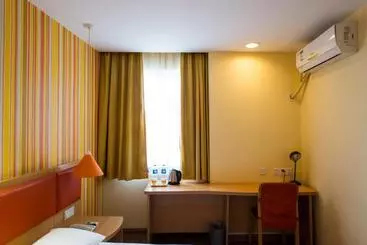 ホテル Home Inn Zhengzhou Zijingshan Longhai Road