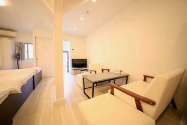 Жильё для туристов ピラネハウス