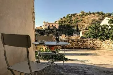 Appartements touristiques Il Corvo Di Pietra