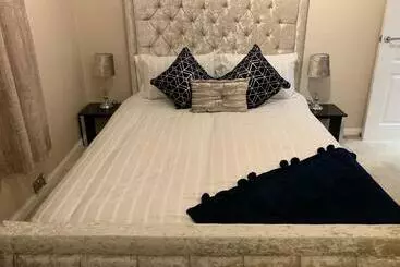 ツーリストアパートメント Dunfermline Gf Flat, 5 Min Walk To Train St. And High St