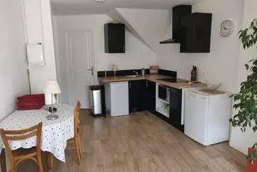 ツーリストアパートメント Le Bretonnerie Appartement Neuf Calme Centre Ville Parking