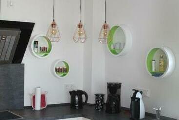 Appartamenti turistici Zum Großen Zernsee Am Hafen