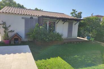 ツーリストアパートメント Gîte Roma