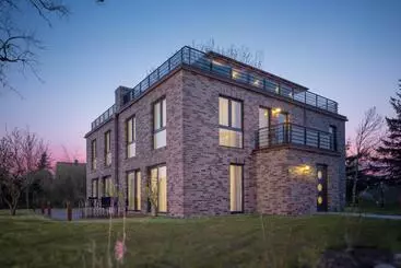 Turistihuoneistot Villa Lotsenhäuser Rügen   Luxus Ferienhaus   3 Schlafzimmer   Sauna   Dachterrasse Mit Boddenblick