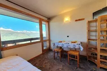 ツーリストアパートメント Studio La Plagne, 1 Pièce, 2 Personnes   Fr 1 353 22