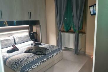 游客公寓 Suite In Milano Certosa Station