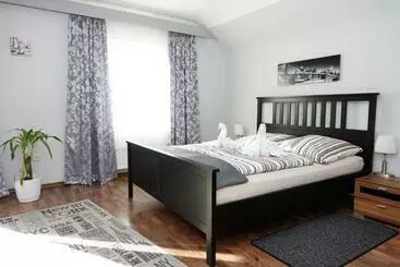 ツーリストアパートメント Haus Alt   Ferienwohnung