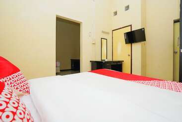 Отель Oyo 2902 Graha 18