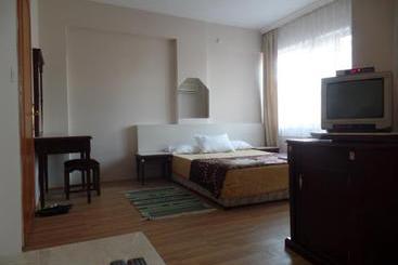 Duru Family Otel Antalya