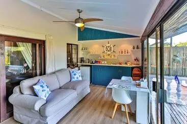 Majatalo Zuider Zee Guest House