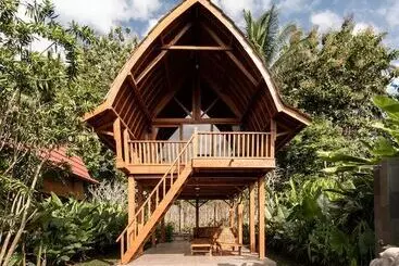 ホテル Kusfarm Bali By Ahm