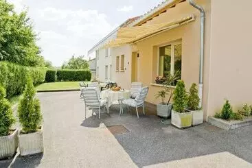 Le Relais De Vacherauville