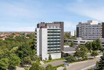 Ramada By Wyndham Slatina Parc